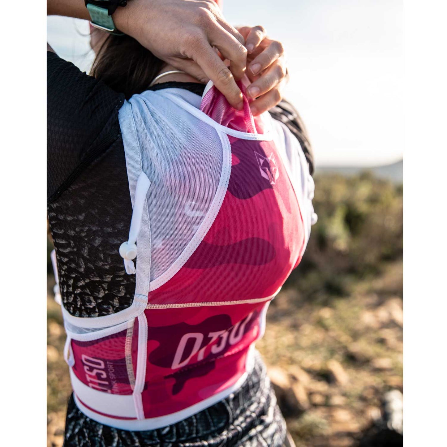 Trail Running Backpack Camo Pink – otsoperu
