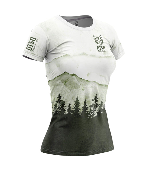 Camiseta de manga corta para mujer de la marca Otso con estampado Green Forest. Foto delantera
